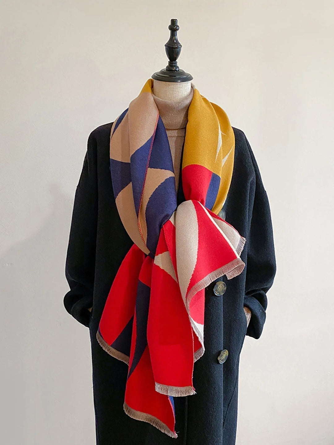 Women's Reversible Geometric Cashmere Oversized Scarf-The Yellow Prime