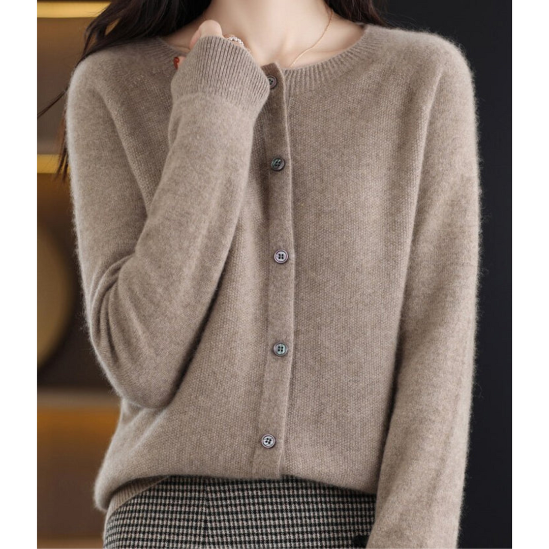 Sophia | Women's Merino Wool Cardigan with O-Neck and Cashmere Feel
