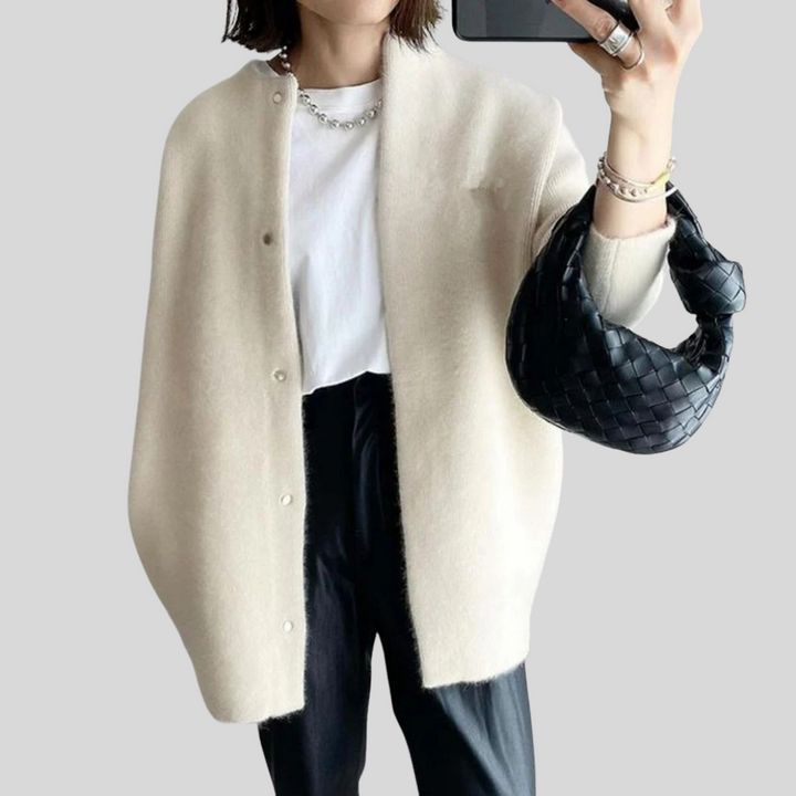 Women's Elegant Knitted Cardigan – Stylish Layer for Any Occasion