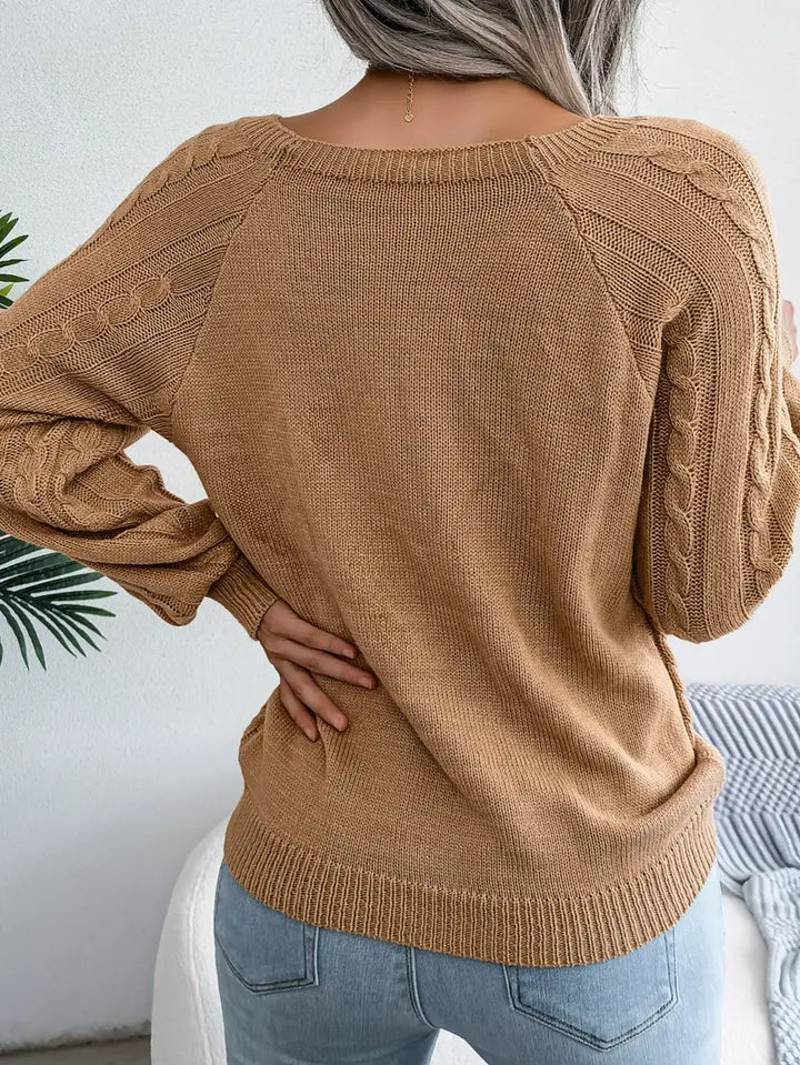 Women's Loose-Fitting Cable-Knit Sweater with Shoulder Buttons