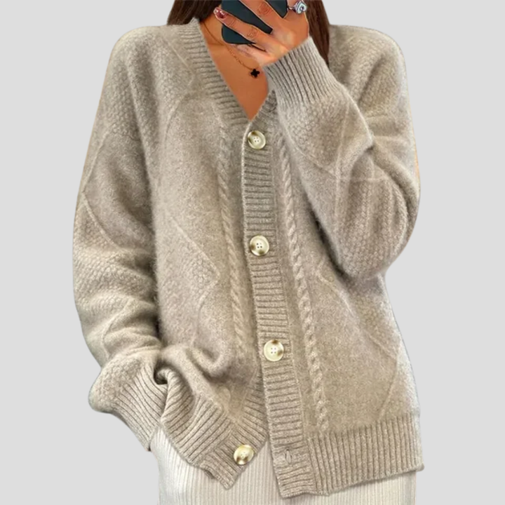 Women's Cozy Knitted Cardigan for All Seasons