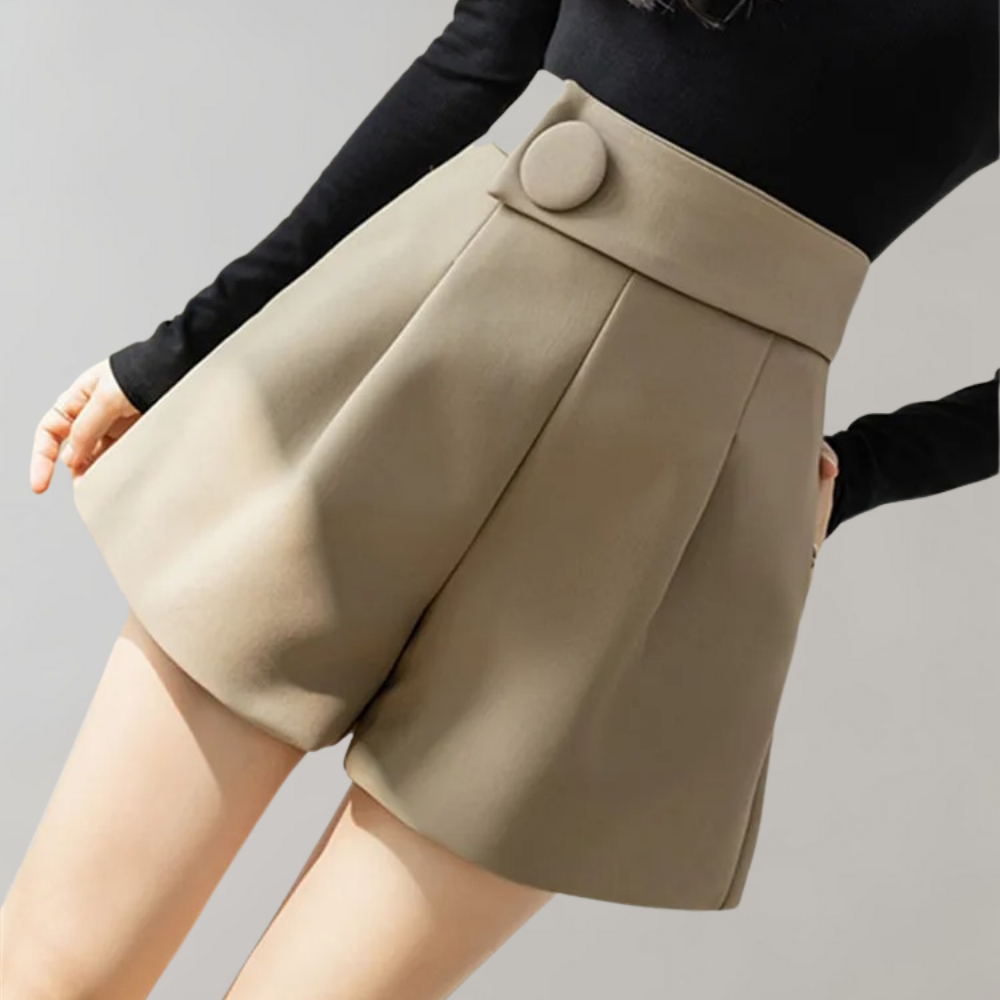 Chic Women's Shorts | Trendy and Stylish Summer Bottoms-The Yellow Prime