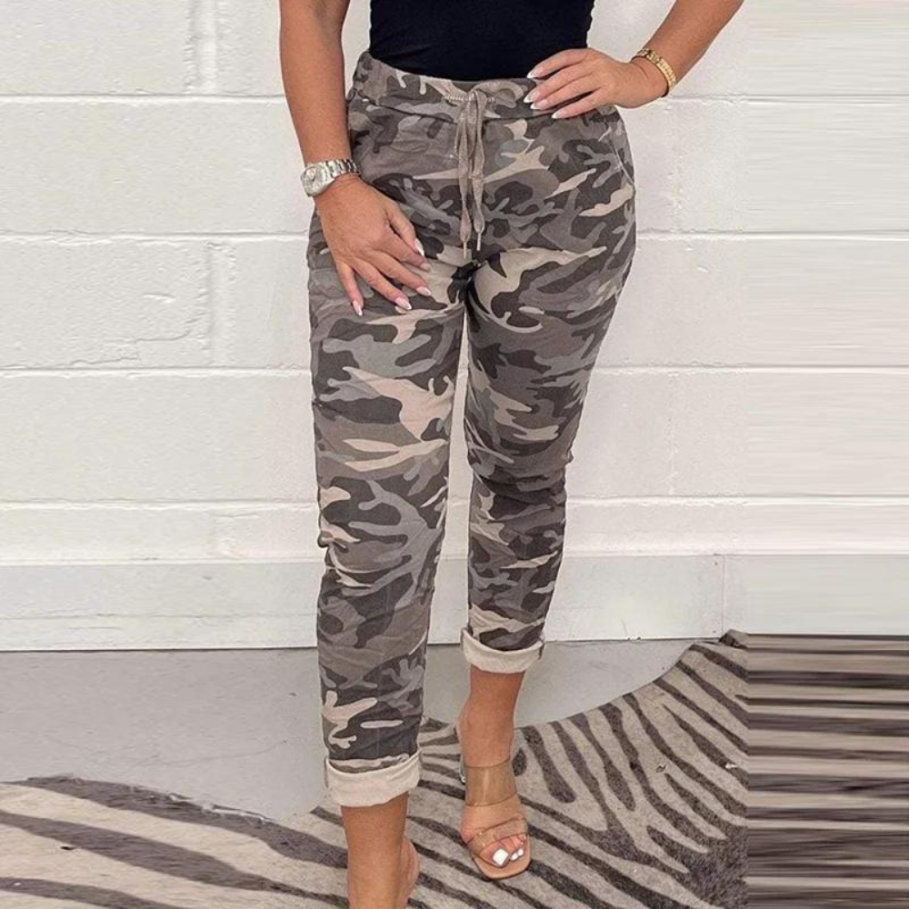 Penelope | Women's Luxurious Camouflage Pants for Ultimate Comfort-The Yellow Prime