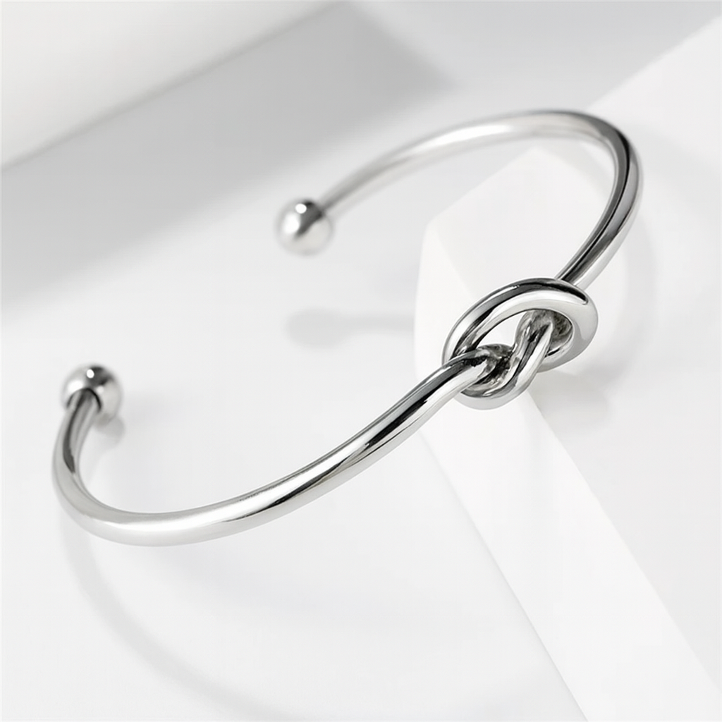 Knot Bracelet for Elegant Style and Versatile Fashion Accessory