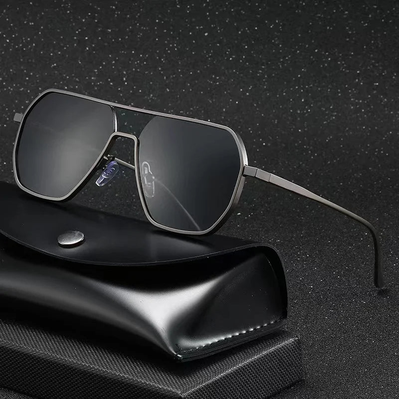 Durable Men's Pilot Sunglasses – Classic Stainless Steel Design for Daily Use-The Yellow Prime