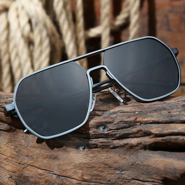 Durable Men's Pilot Sunglasses – Classic Stainless Steel Design for Daily Use-The Yellow Prime