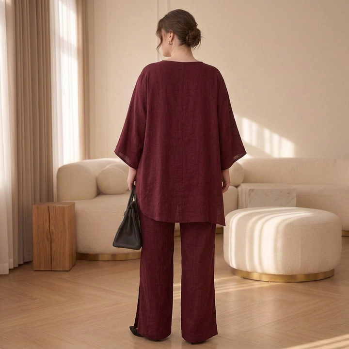 Ensemble pour femme avec tunique superposée à épaules dénudées et pantalon large