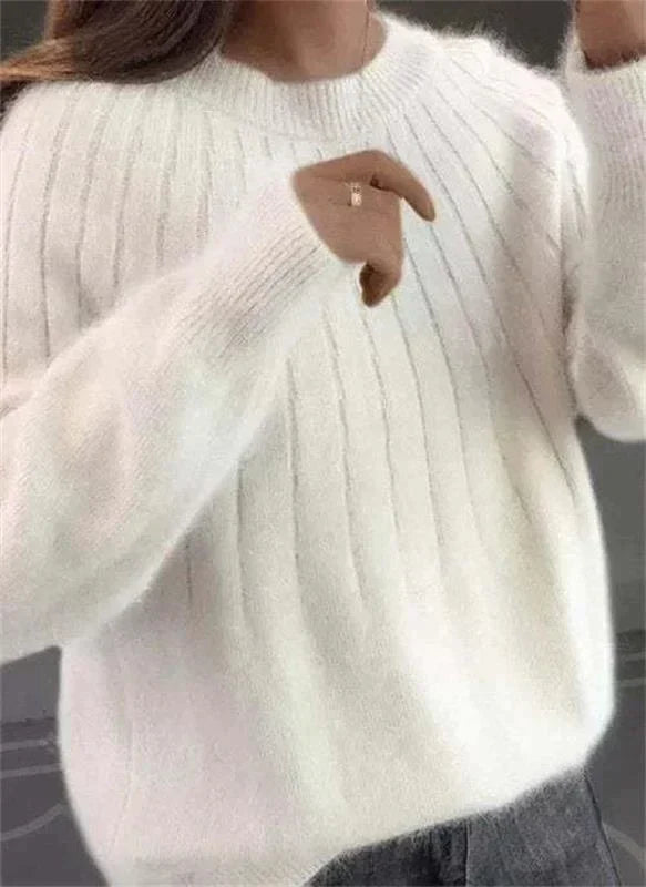Women's Soft Knitted Oversized Sweater with Ribbed Texture