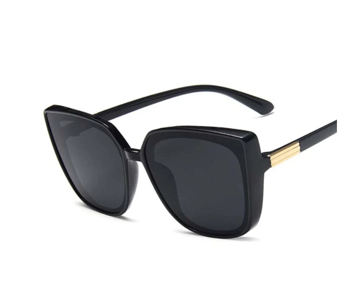 Women's Vintage Cat-Eye Sunglasses – Plastic Design for Summer 2025-The Yellow Prime