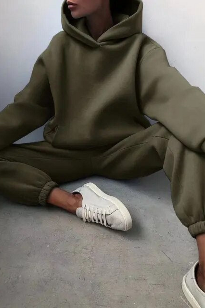 Women's Hoodie and Sweatpants Set for Comfort and Style-The Yellow Prime