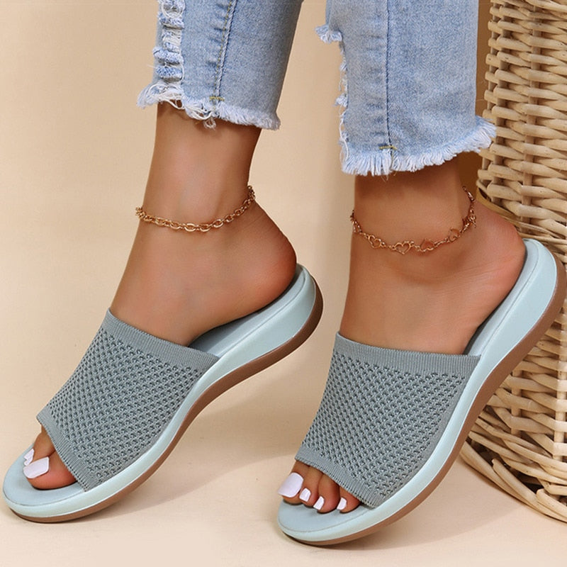 Lara | Women's Luxurious Breathable Orthopedic Summer Slippers-The Yellow Prime