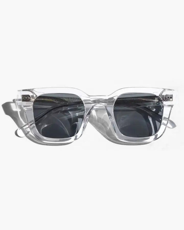 Lightweight Men's Sunglasses – Classic Design with Scratch-Resistant Lenses-The Yellow Prime