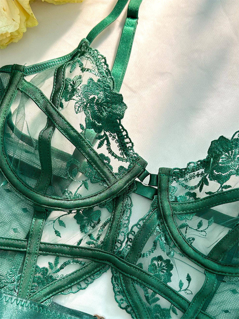 Women's Green Lace Underwire Bodysuit-The Yellow Prime