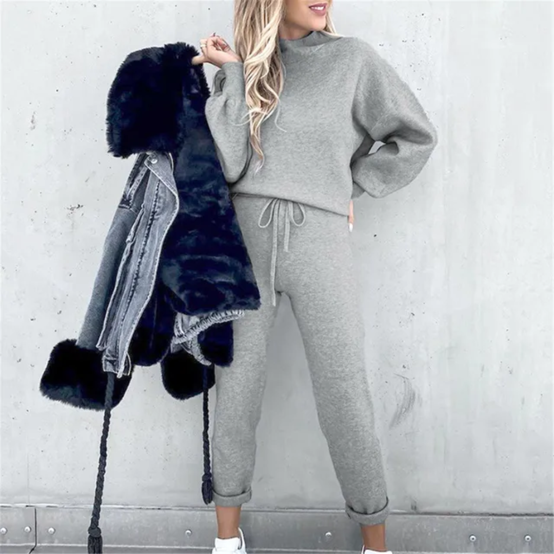 Women's Stylish Tracksuit with Convenient Side Pockets-The Yellow Prime