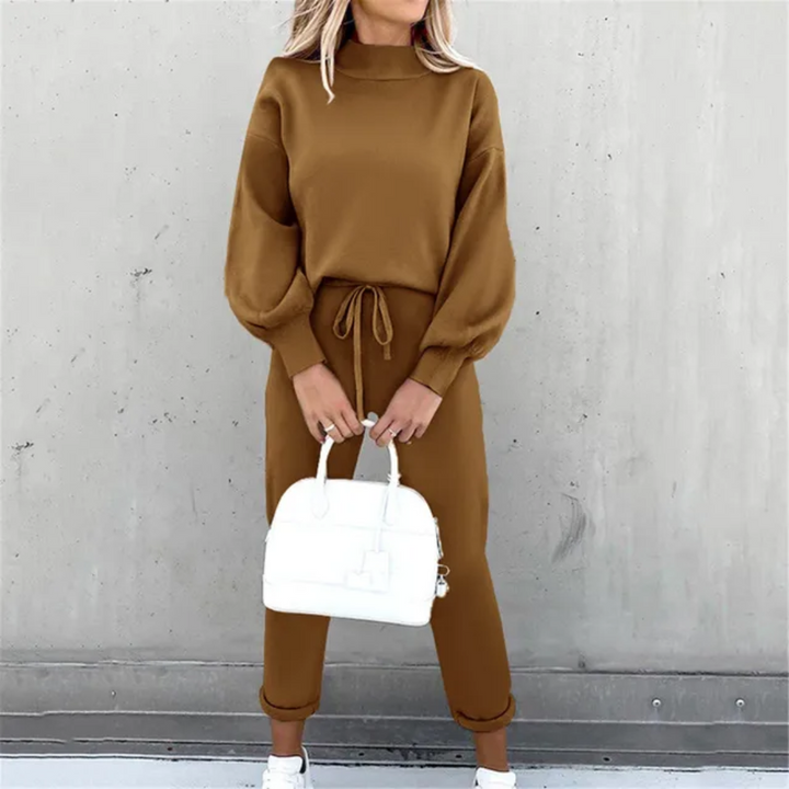 Women's Stylish Tracksuit with Convenient Side Pockets-The Yellow Prime