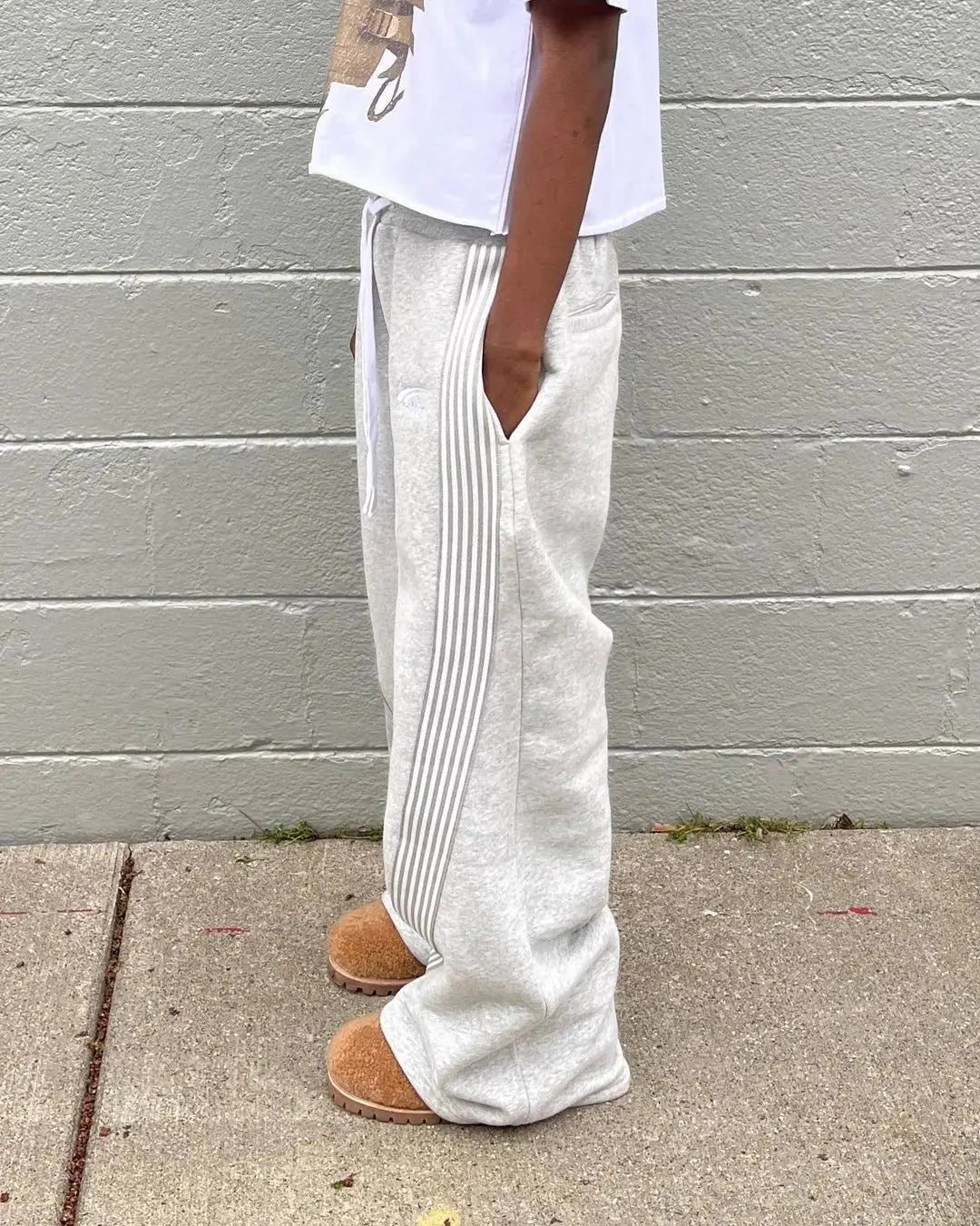 Men's breathable joggers – retro stripe, loose fit for sports and leisure-The Yellow Prime