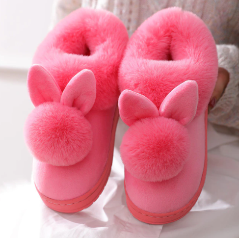 Mia | Trendy Women's Bunny Slippers for a Cozy Style-The Yellow Prime