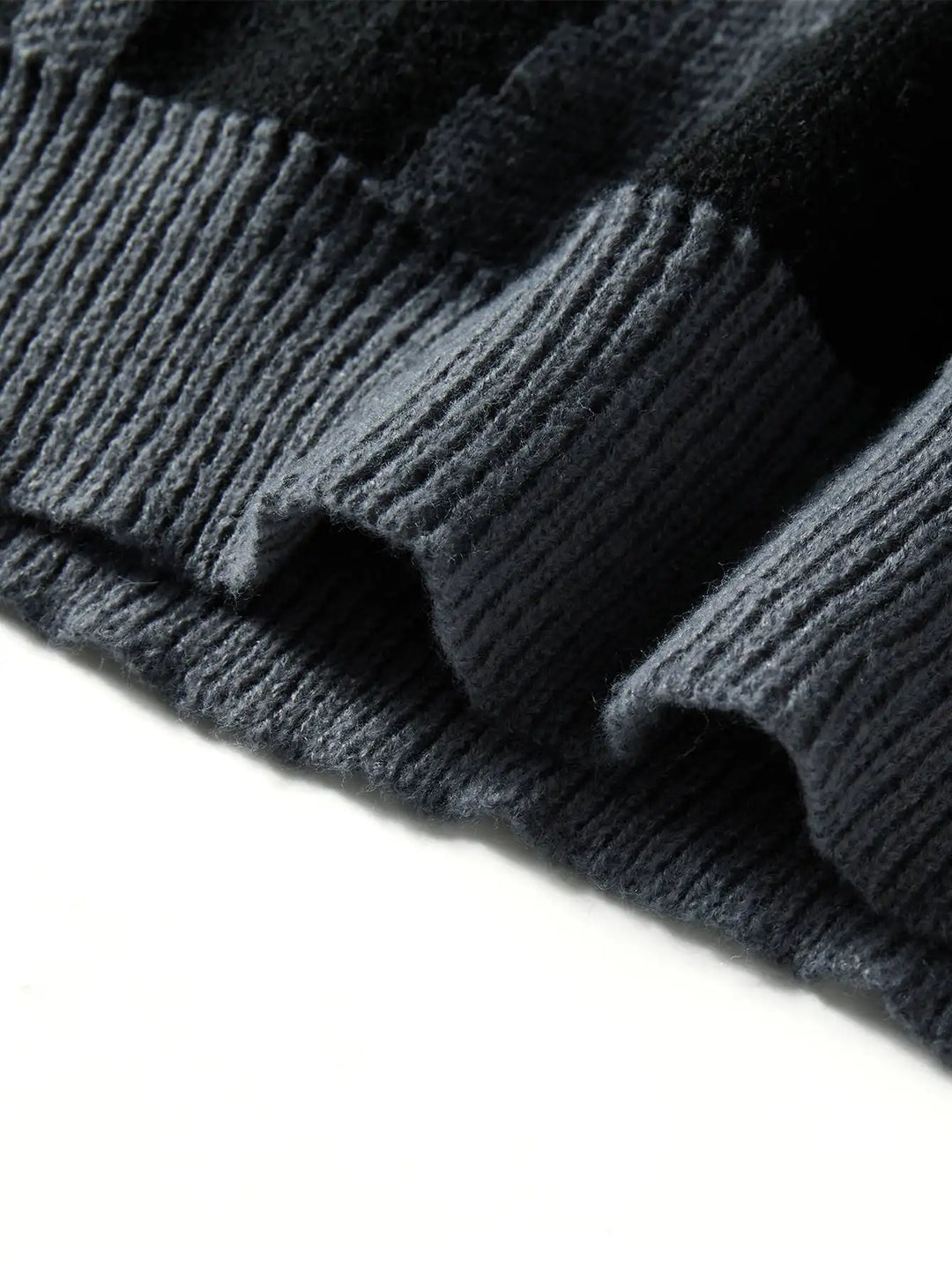Tyler | Men's Oversized Abstract Wool Pullover Sweater