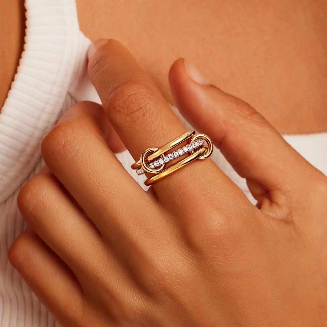 Elegant Bond Ring for Timeless Style and Sophistication