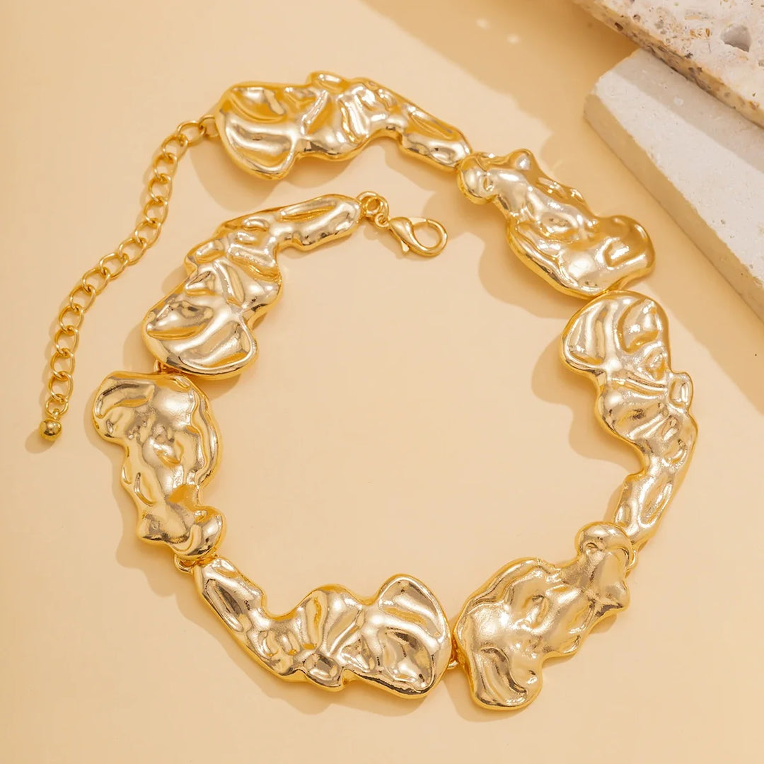 Elegant Aurora Necklace - Stunning Jewelry for Any Occasion