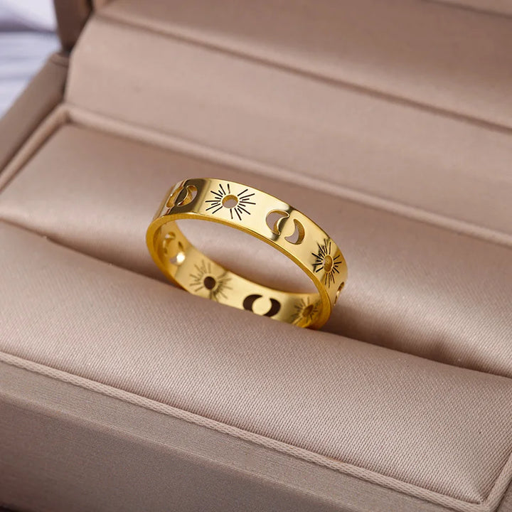 Celestial Engagement Ring for Elegant Style and Timeless Beauty