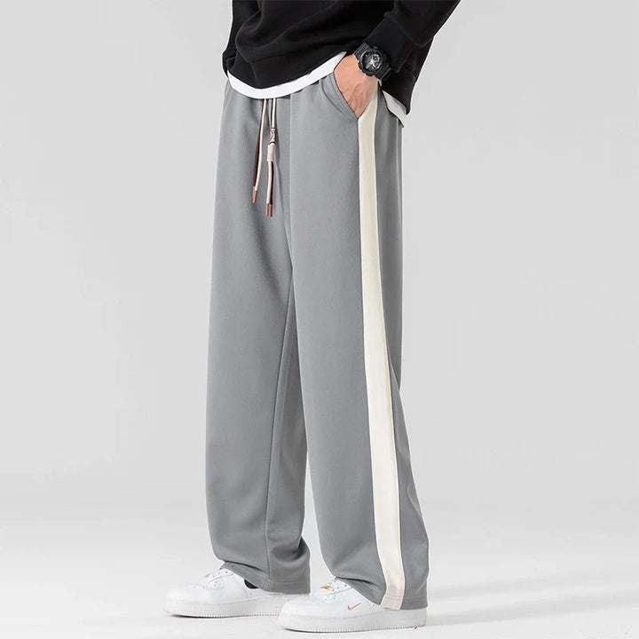 Men's Wide-Leg Sweatpants with Side Stripe – Relaxed Fit Joggers