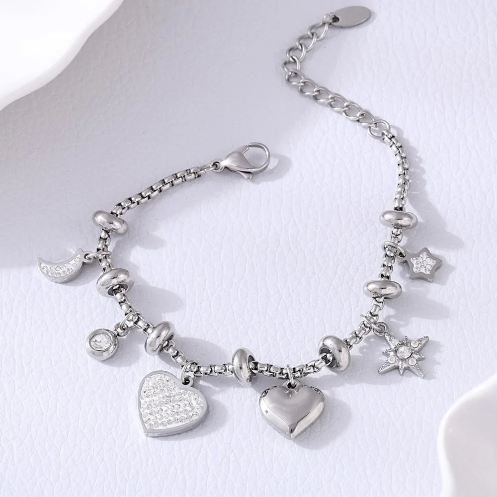 Adjustable Heart Charm Bracelet for Stylish Accessory Lovers