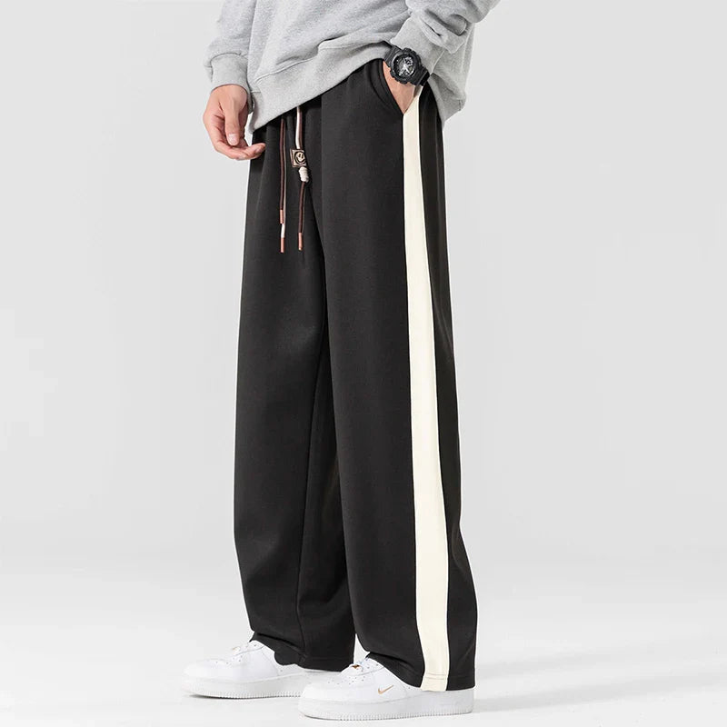 Men's Wide-Leg Sweatpants with Side Stripe – Relaxed Fit Joggers