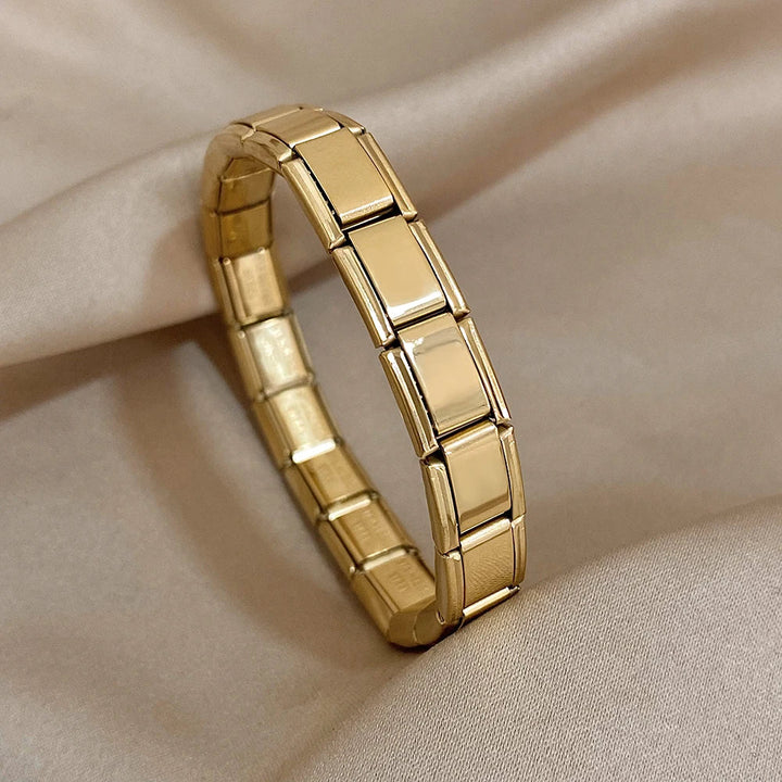 Elegant Link Bracelet for Stylish Accessory Lovers