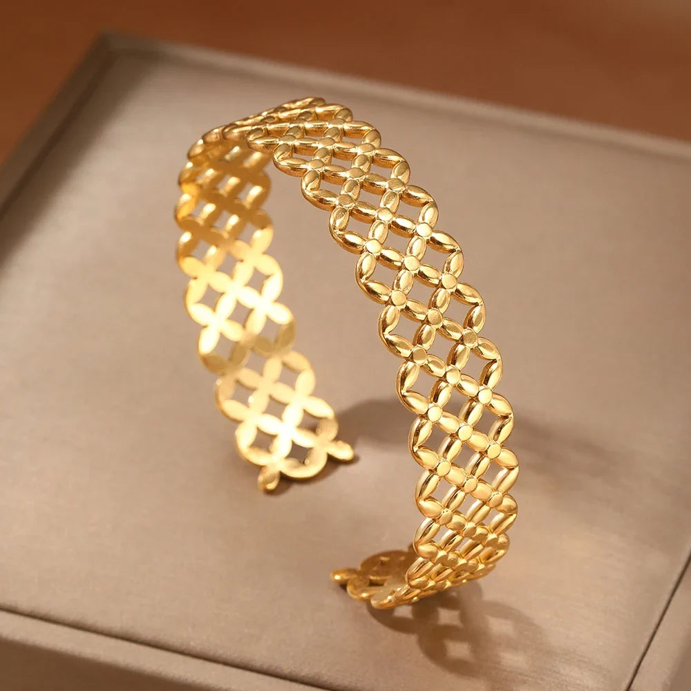 Elegant Cuff Bracelet for Stylish Accessories