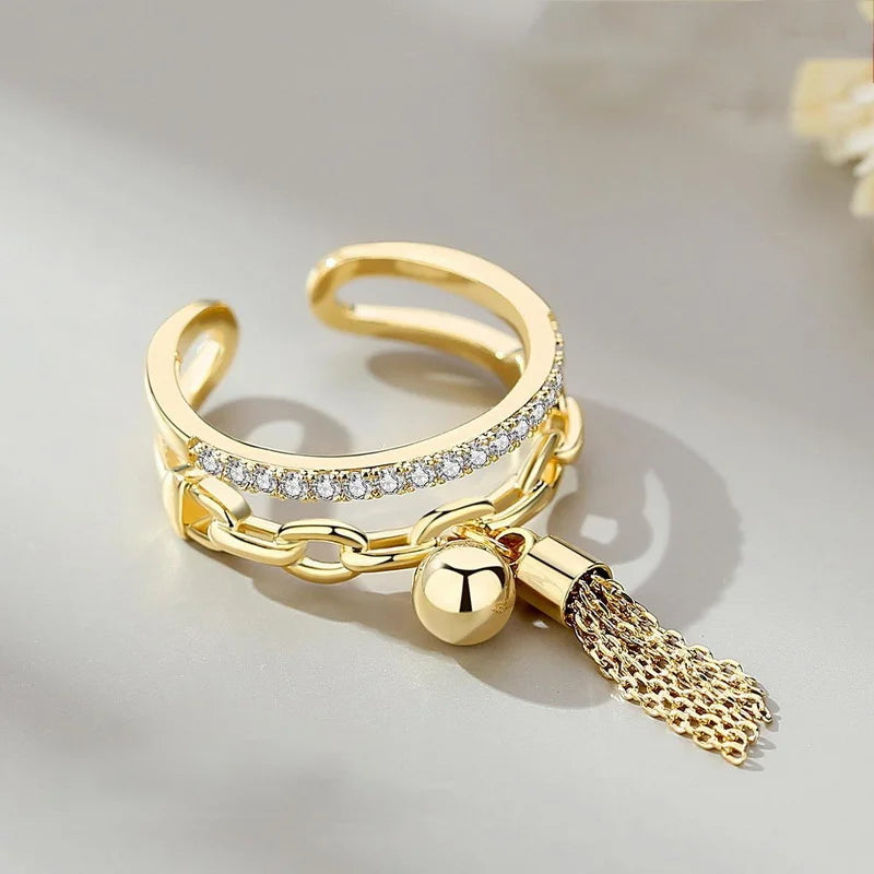 Elegant Cascade Ring - Stunning Jewelry for Any Occasion