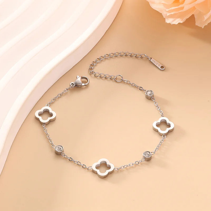 Women's Clover Flower Stainless Steel Bracelet Set - Gold Gift-The Yellow Prime