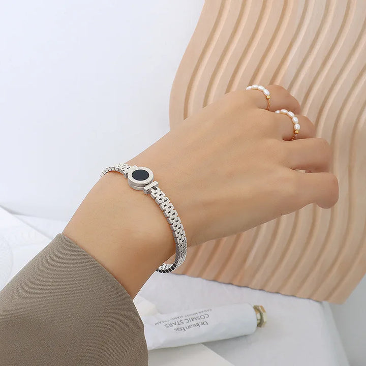 Elegant Meridian Bracelet for Stylish Accessories
