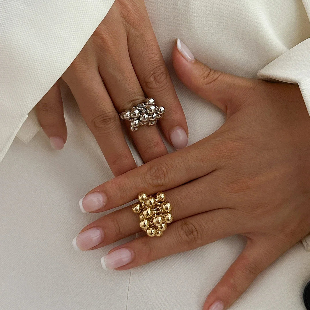 Elegant Cluster Ring for Stunning Style and Versatile Wear