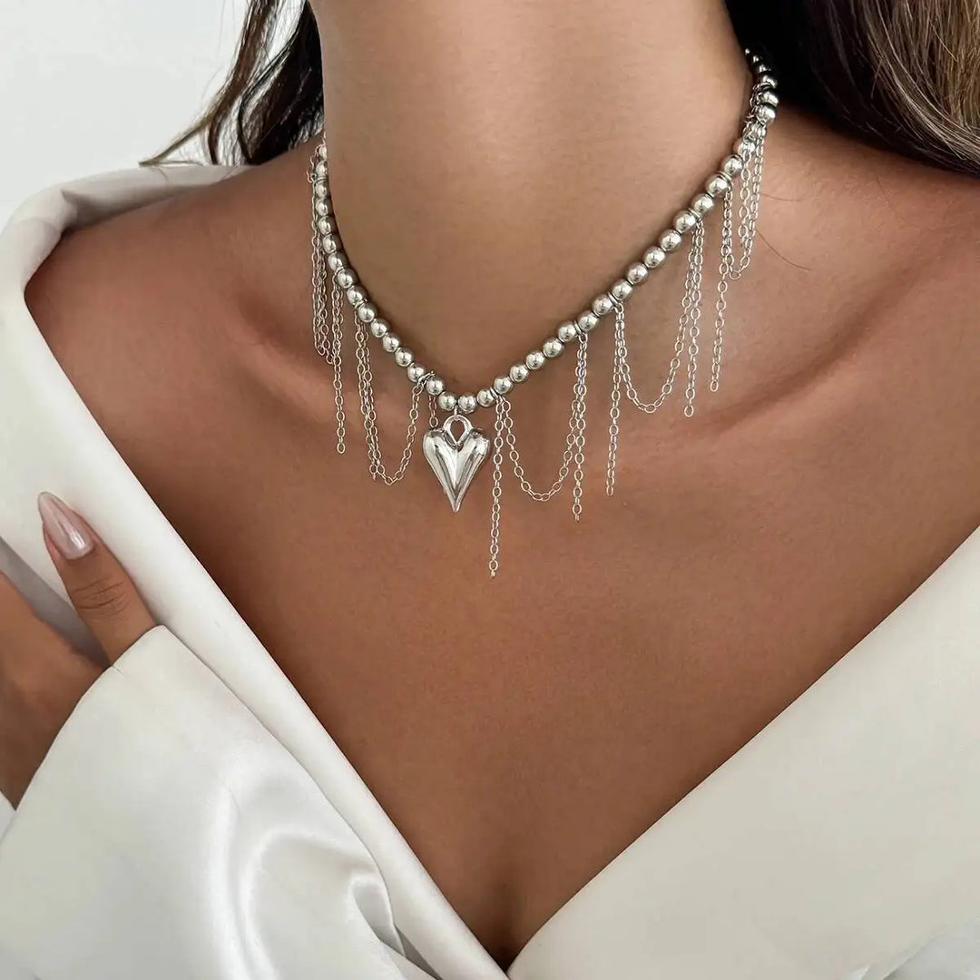 Elegant Charm Necklace for Stylish Accessories