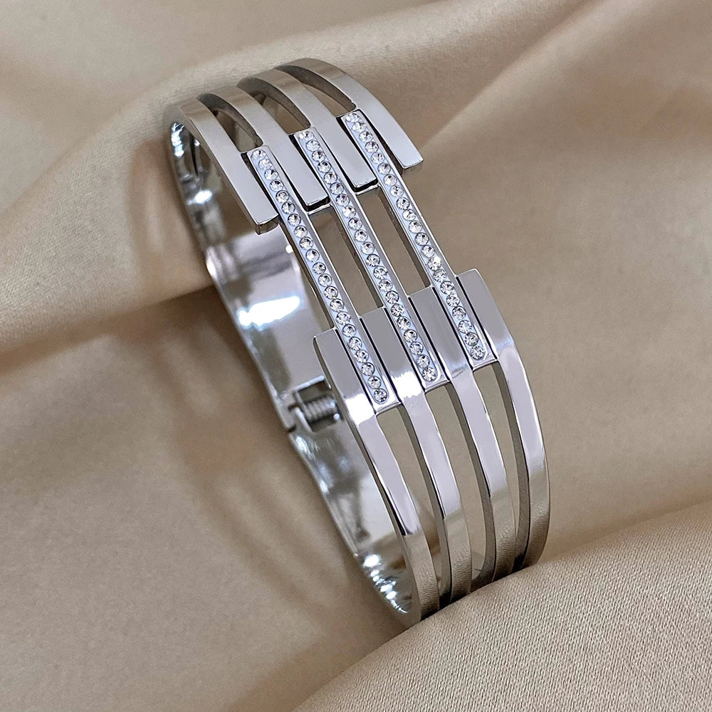 Skyline Charm Bracelet for Stylish Accessories