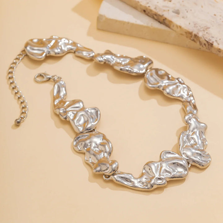 Elegant Aurora Necklace - Stunning Jewelry for Any Occasion