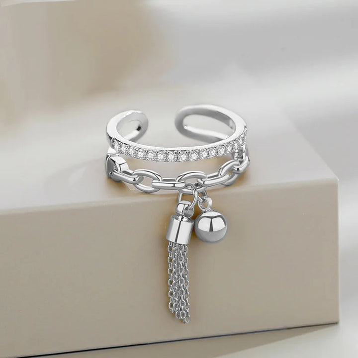 Elegant Cascade Ring - Stunning Jewelry for Any Occasion