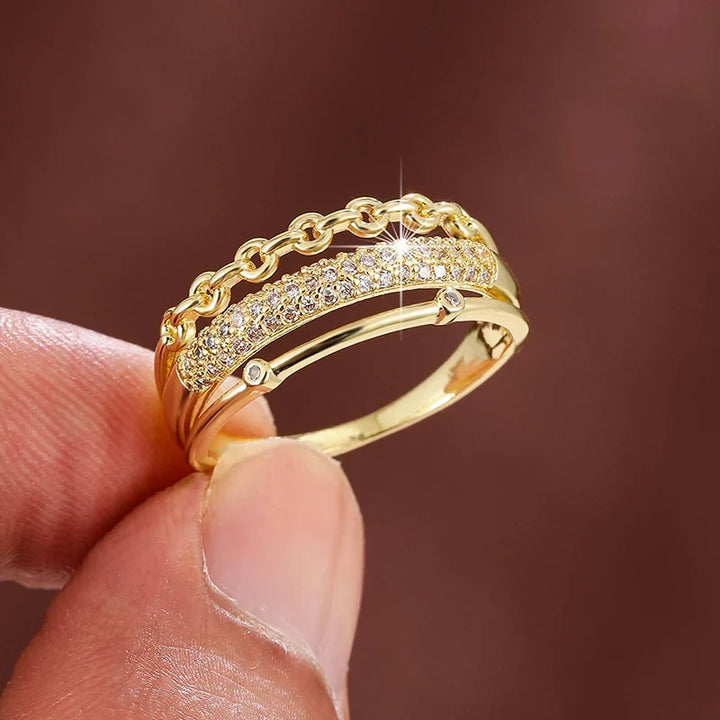 Elegant Pavé Ring for Stunning Style and Sparkle