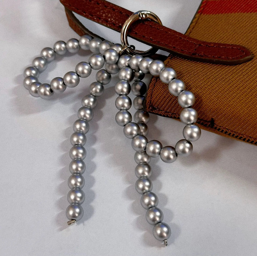Women's Beaded Pearl Bow Keychain Y2K Bag Charm Gift Accessory-The Yellow Prime