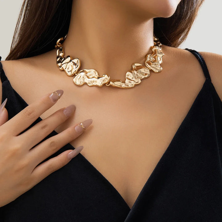 Elegant Aurora Necklace - Stunning Jewelry for Any Occasion