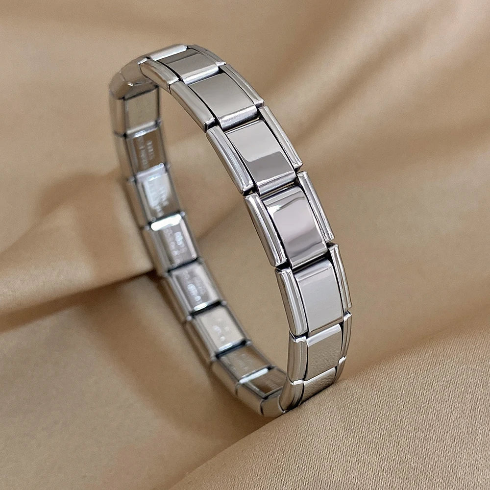 Elegant Link Bracelet for Stylish Accessory Lovers