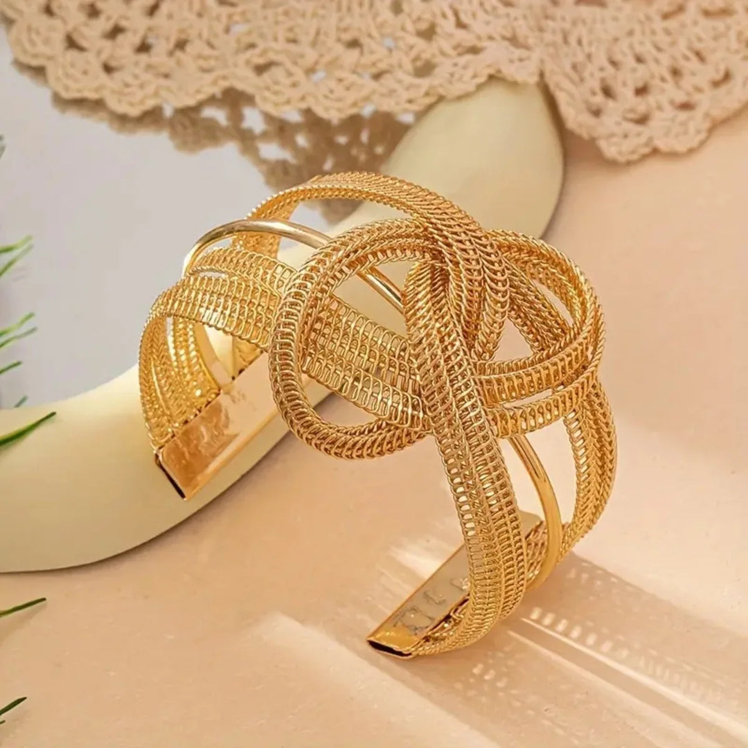 Elegant Eclipse Bracelet for Stylish Accessories