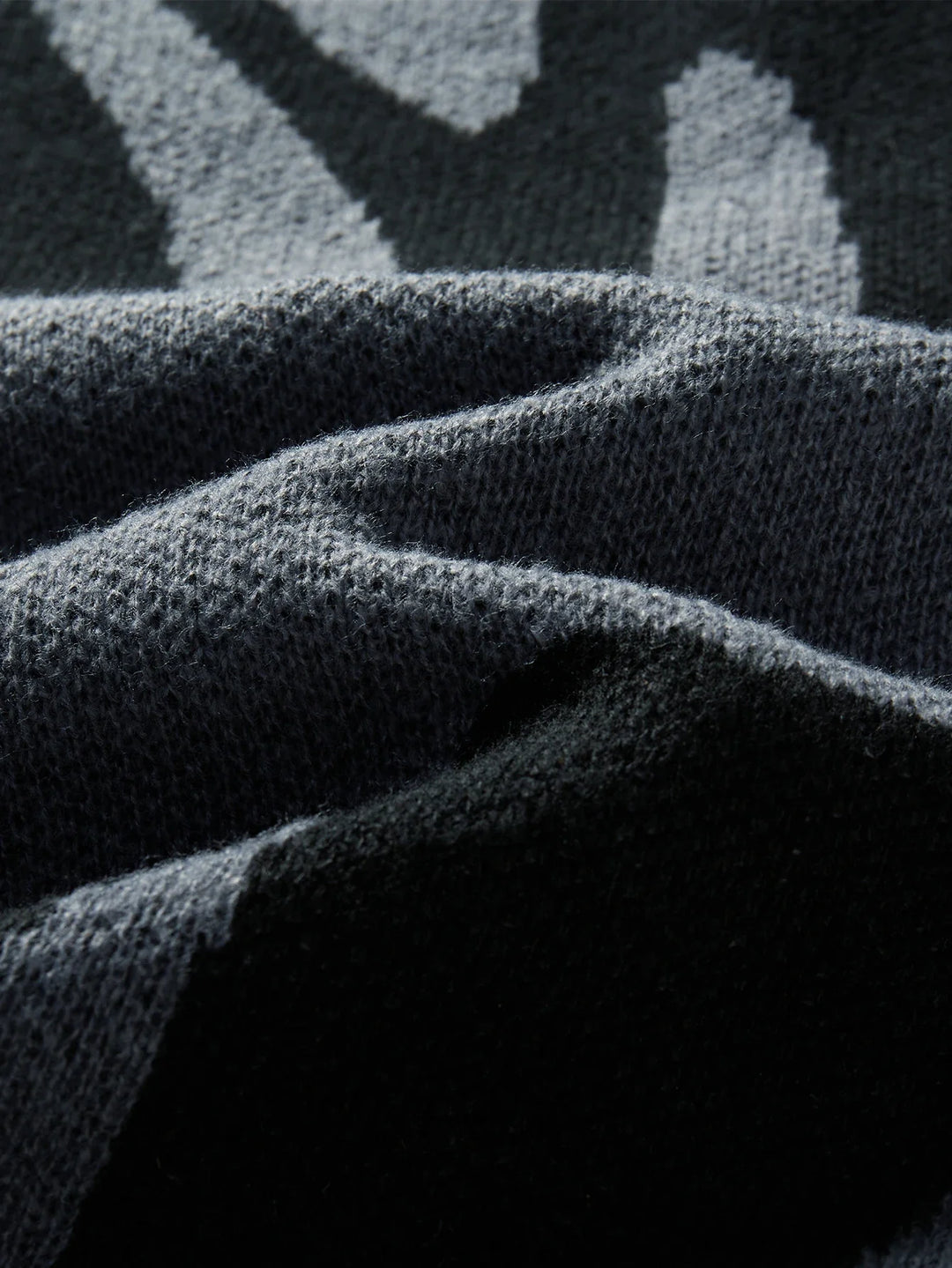 Tyler | Men's Oversized Abstract Wool Pullover Sweater