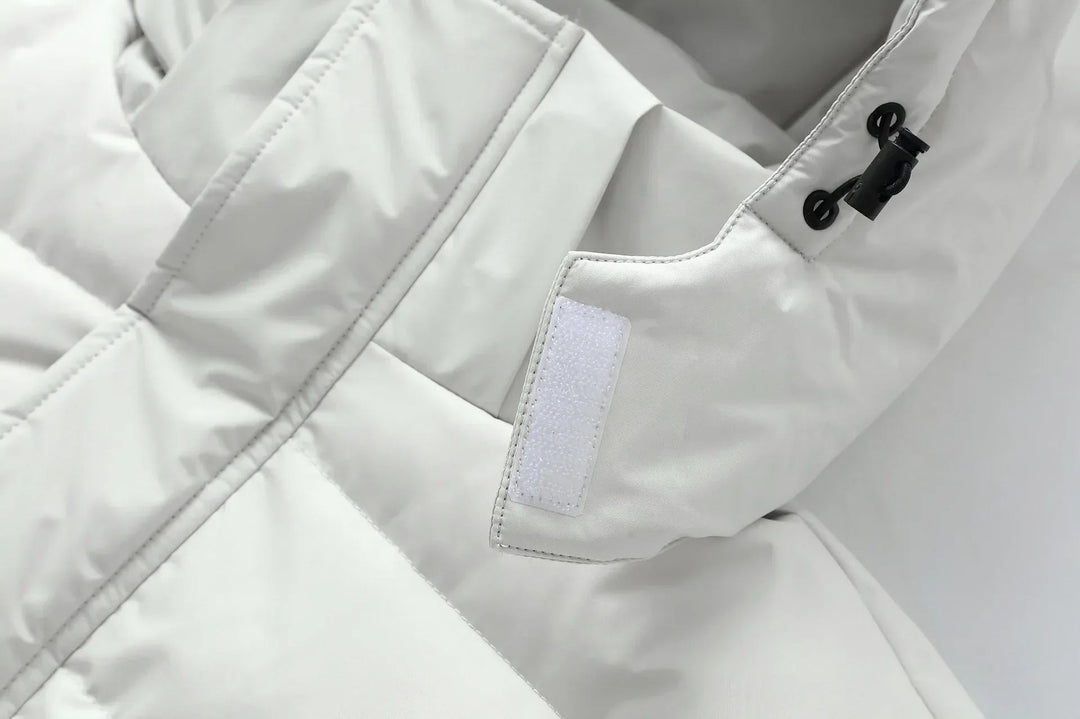 Herren-Langjacke mit Kapuze, Wattierung und durchgehendem Reißverschluss