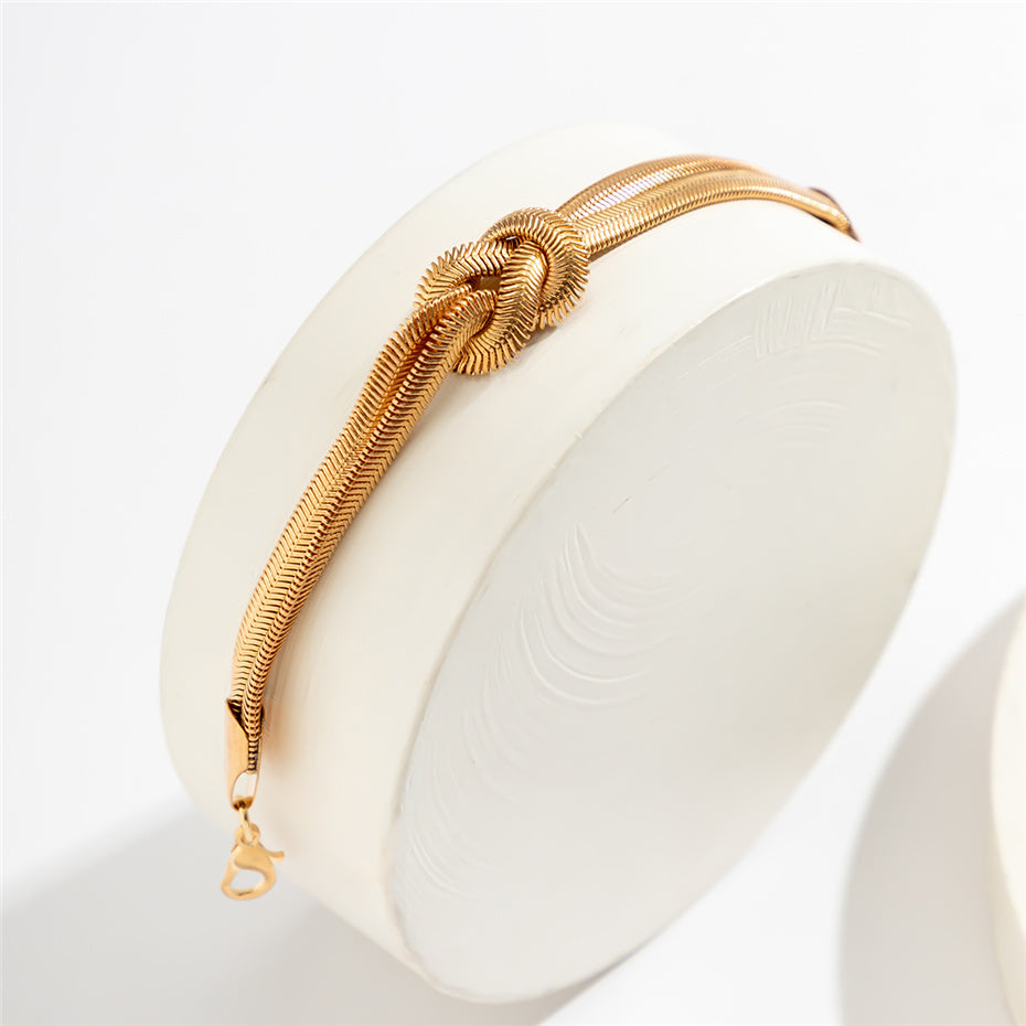 Sienna | Women's Elegant Knot Bracelet-The Yellow Prime