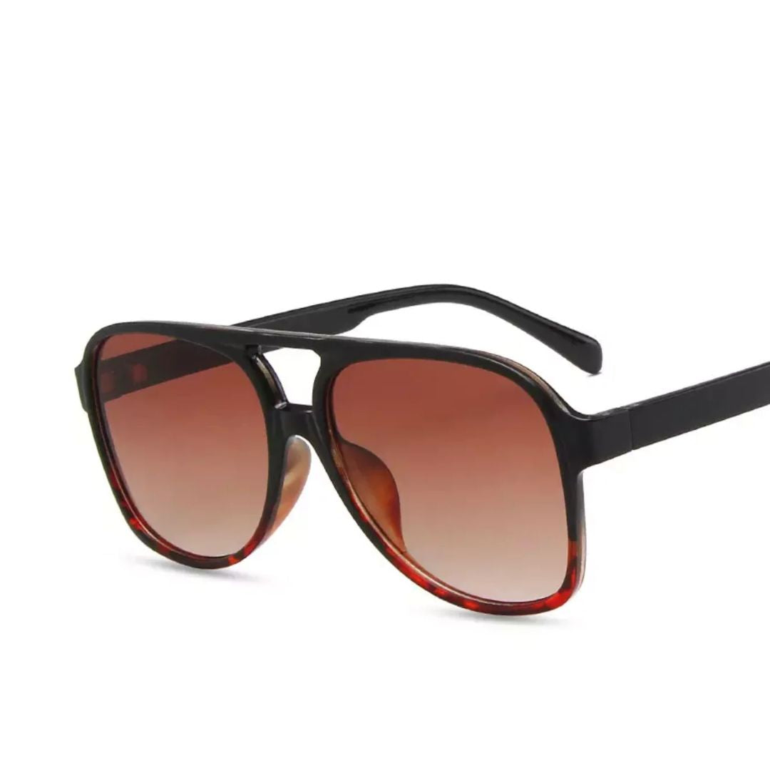 Women's Oversized Retro Sunglasses – Bold Plastic Design for Summer-The Yellow Prime