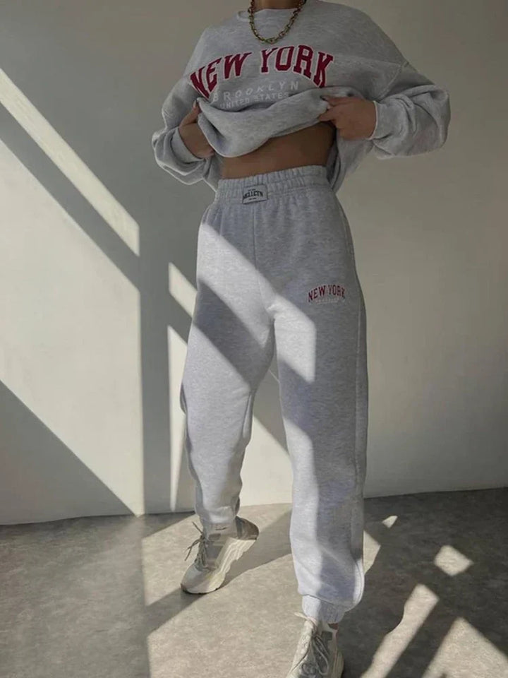 Men's Oversized Sweater and Jogger Set with New York Print