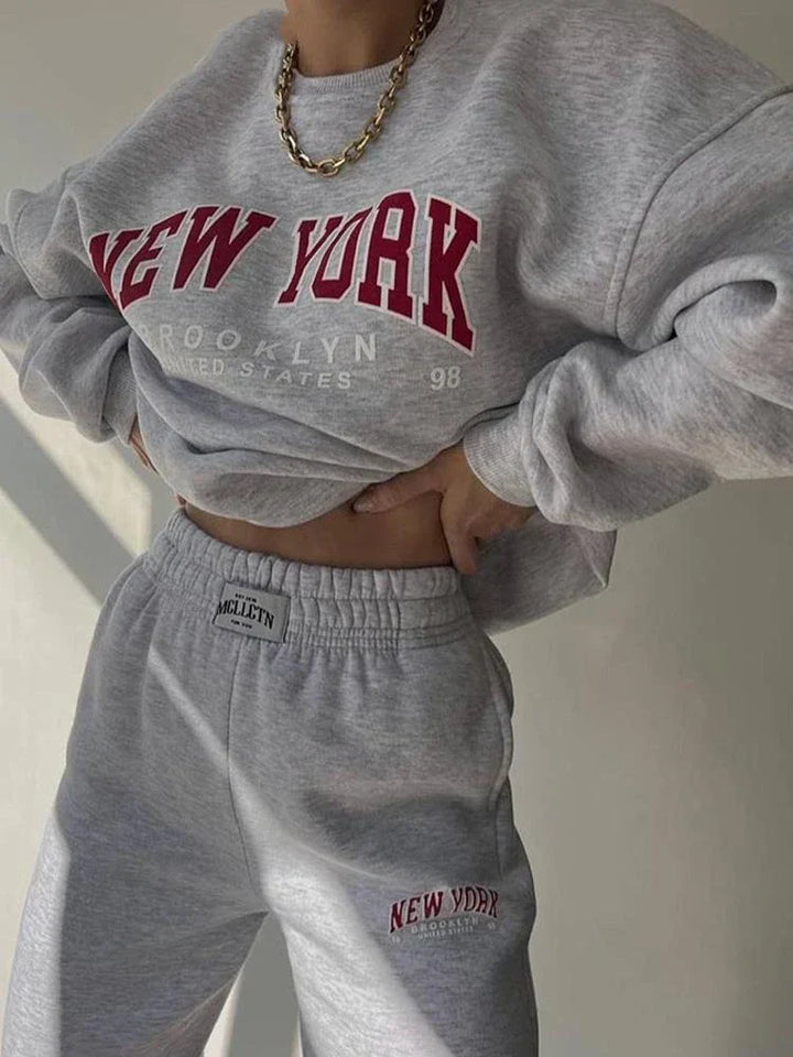 Men's Oversized Sweater and Jogger Set with New York Print