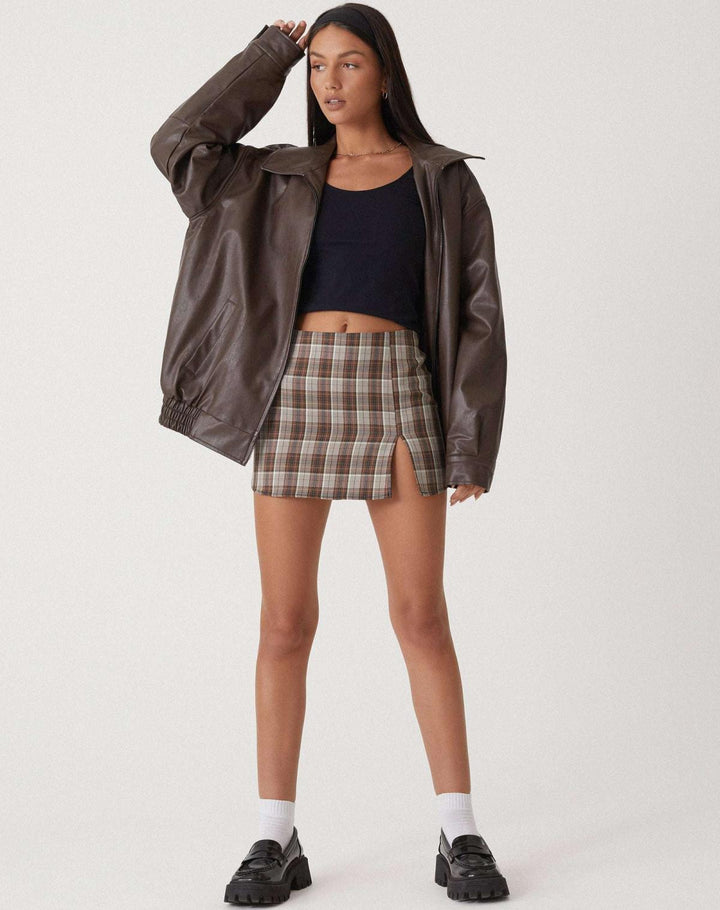 Women's Stylish Leather Jacket – Relaxed Fit with Lapel Collar